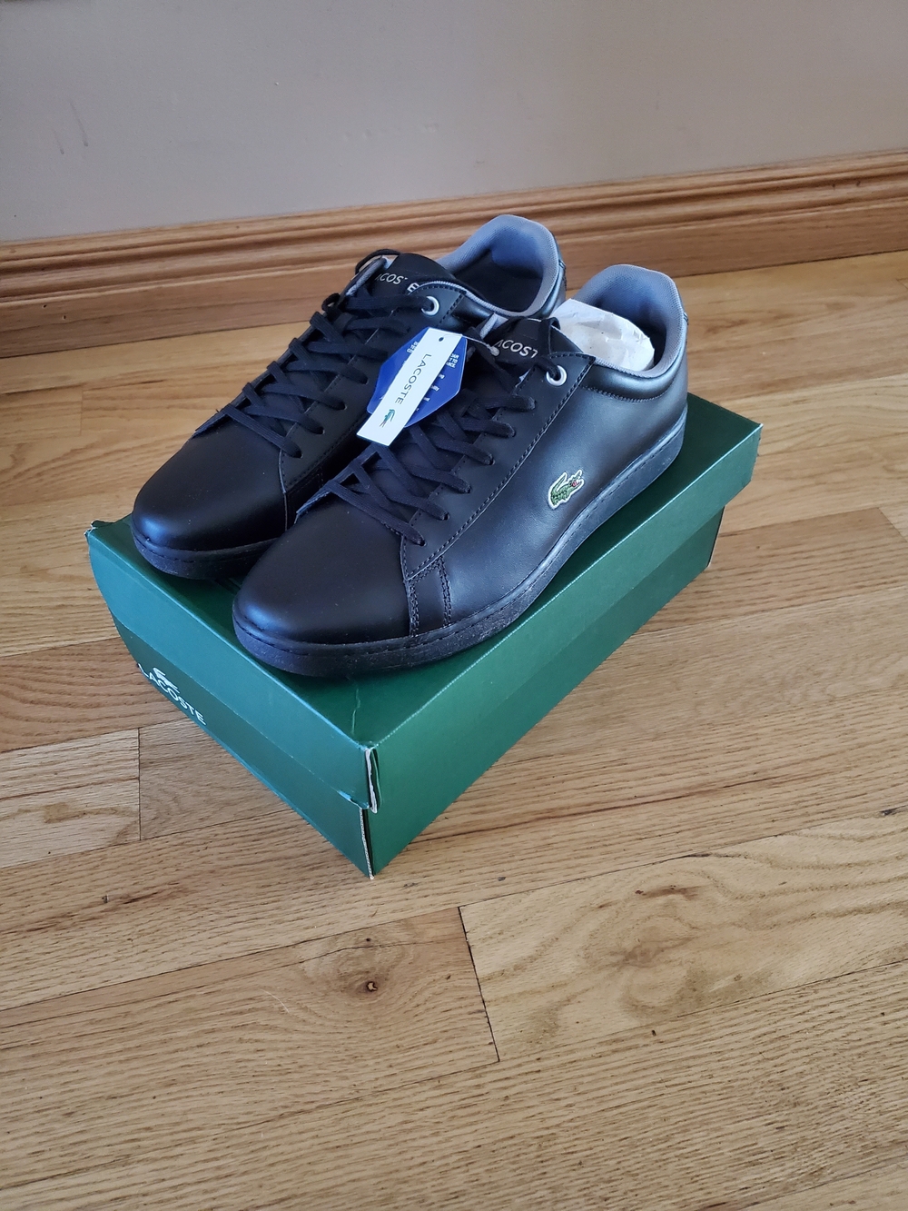 New Lacoste Men's Black Low-Top Leather Sneakers